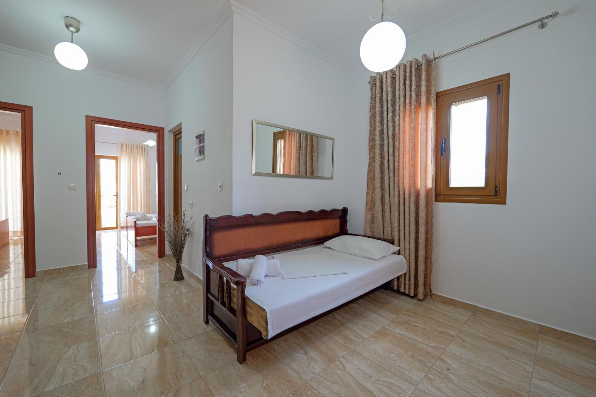 Guesthouse Moonlight Downtown Ksamil Exteriér fotografie